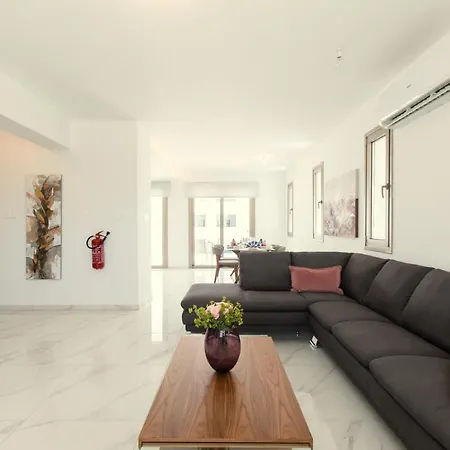 Palm Tree Villas Villa