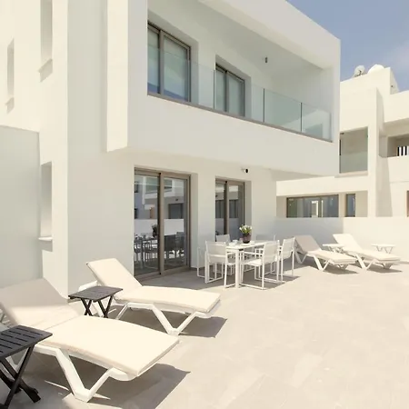 Palm Tree Villas Villa Livadhia